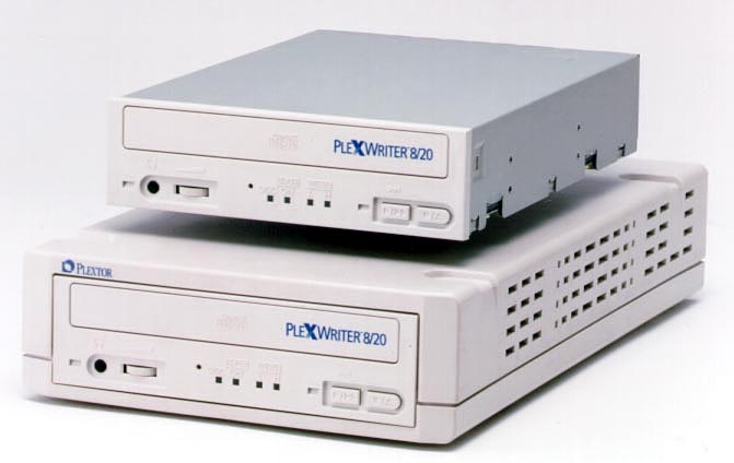 プレクスター、8倍速書き込み可能なCD-Rドライブ