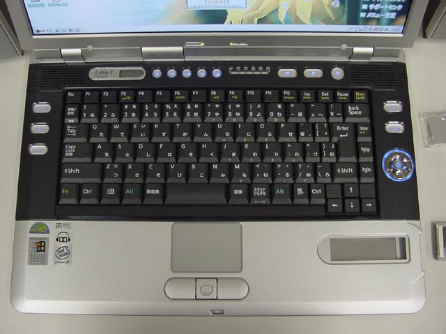 NEC、15.3インチWXGA液晶/60GB HDD搭載の新AVノート