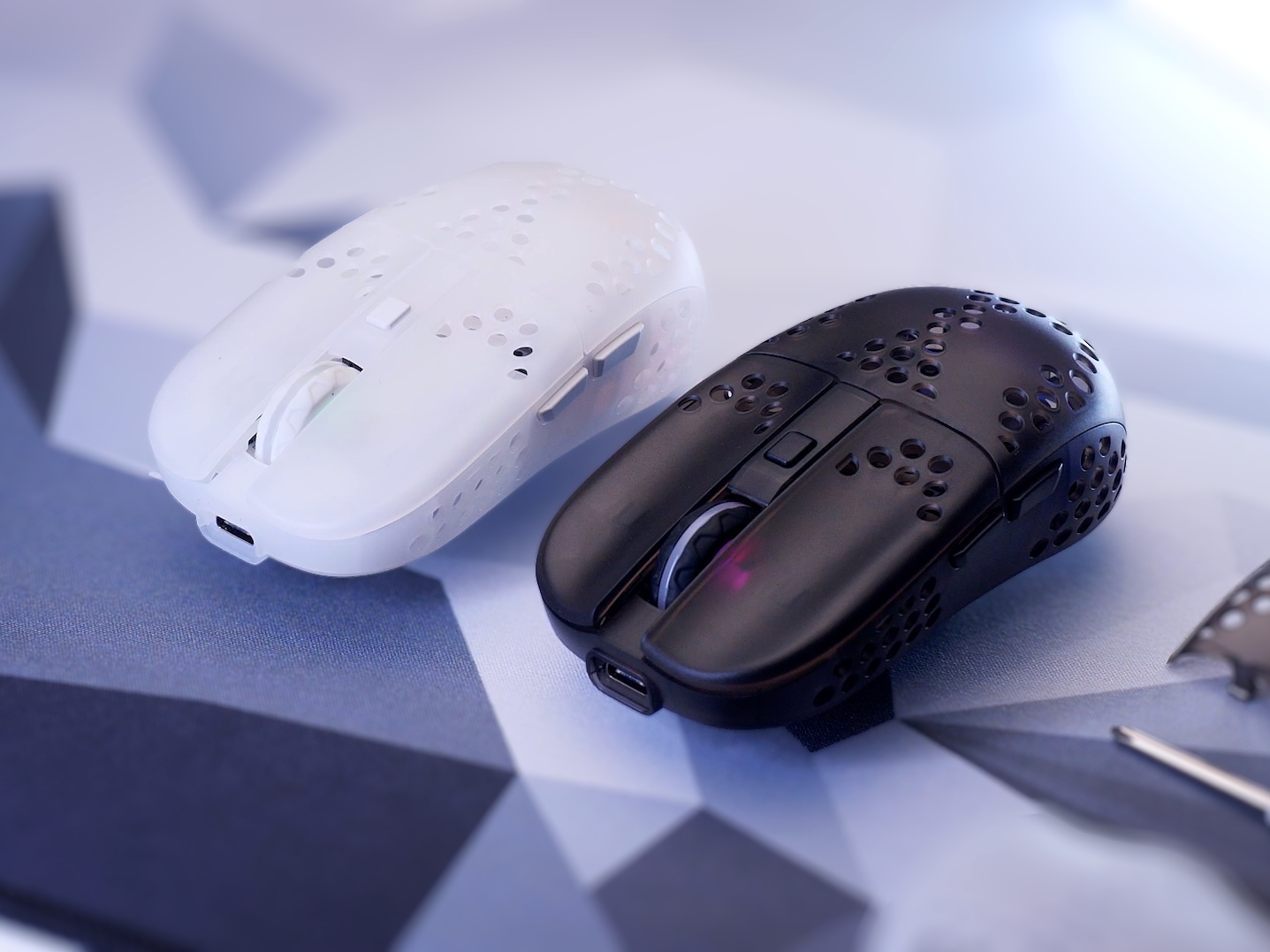 北欧発、たった62gの無線ゲーミングマウス。Xtrfyから - PC Watch