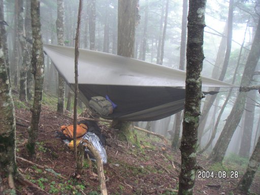 Hennessy Hammock / ULTRALITE BACKPACKER A-SYM : 山より道具