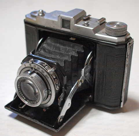 中判スプリングカメラ プラトー(Pluto) シックス : 模糊の旅人