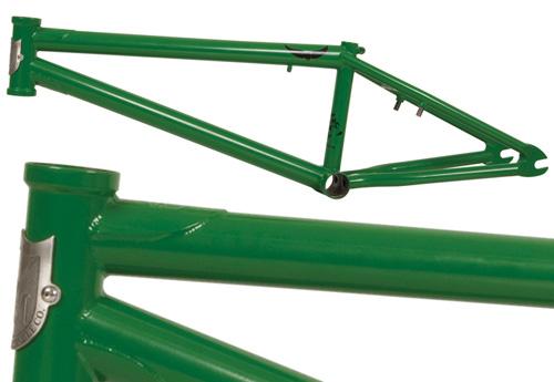 S&M STRICKER 09 FRAME : PHOTON 1.0