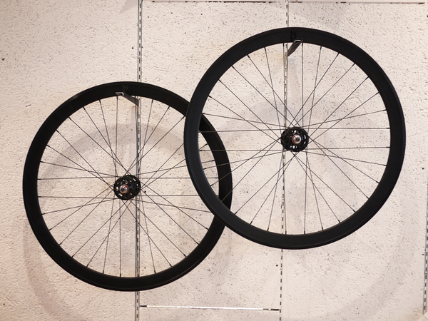 H PLUS SON -SUPER LITE COMPLETE WHEEL SET MAT BLACK-』 : Immigrant