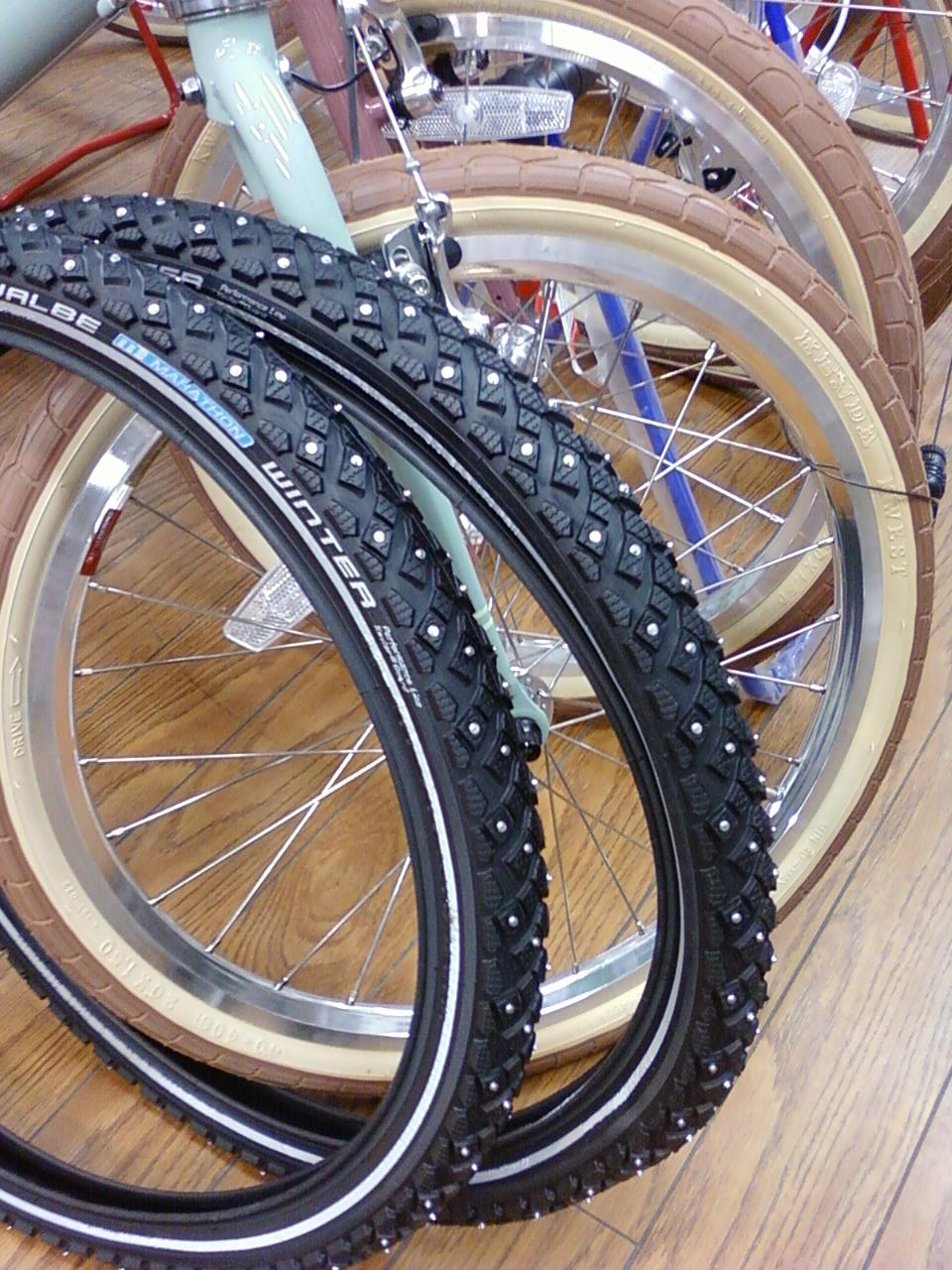 スパイクタイヤ : 秀岳荘 自転車売り場だより