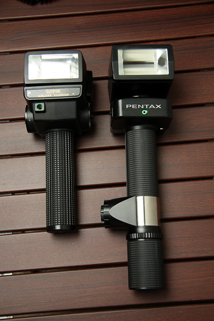 PENTAX AF400T 男のグリップストロボ : 少年カメラ