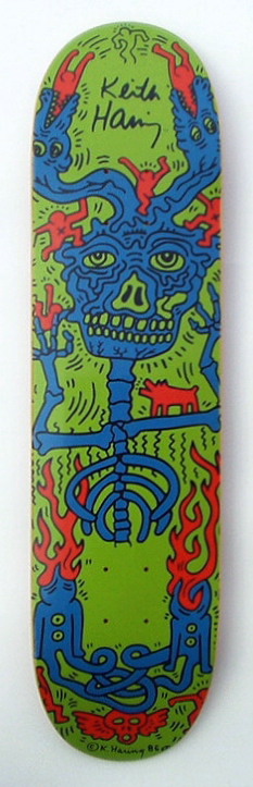 キース・ヘリングのスケートボード「Skateboard（2）」（1986