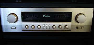 Accuphase アキュフェーズ C-2000 コントロールアンプ : いつも遠い空