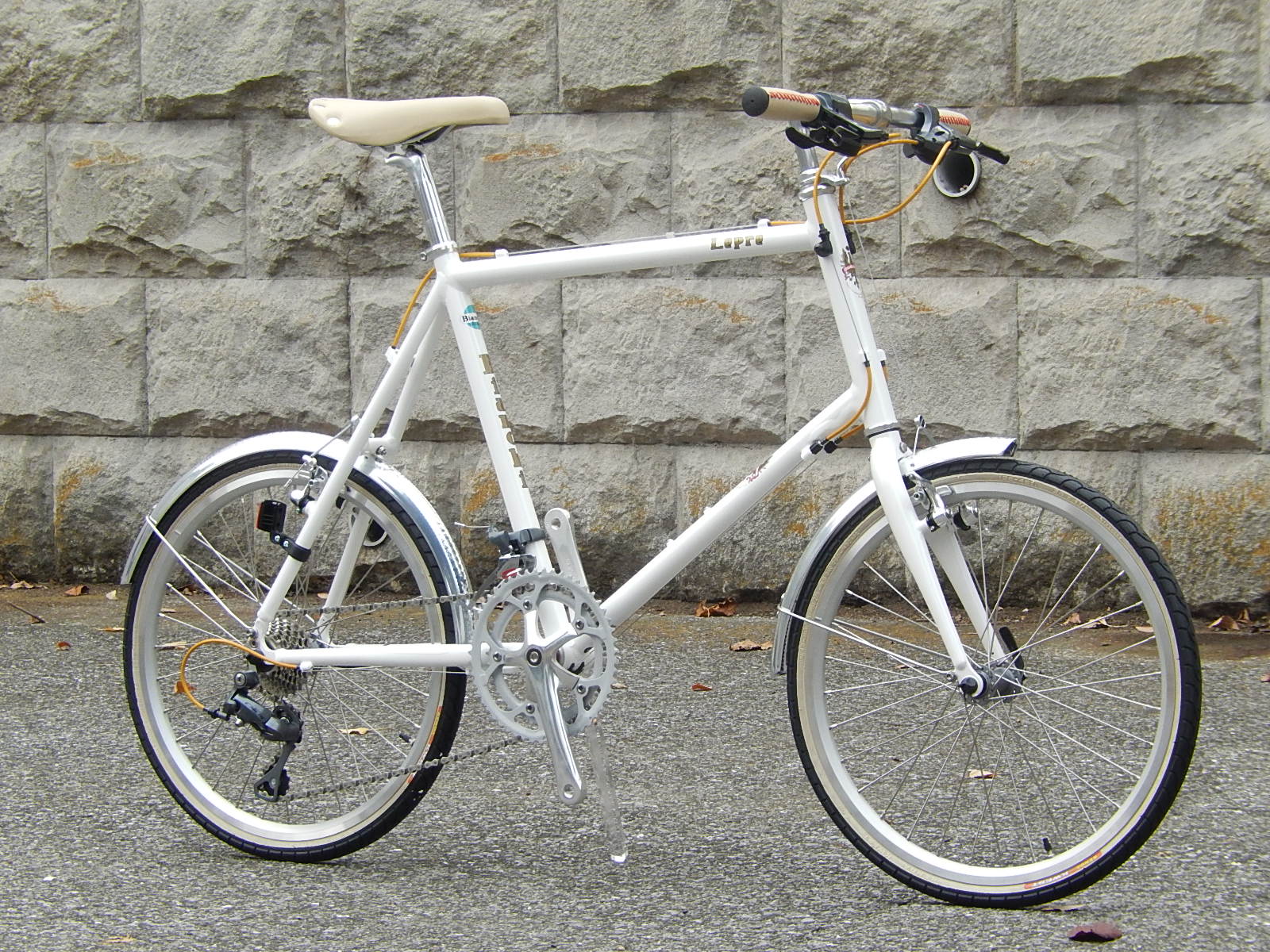 2016年モデル Bianchi MINIVELO 8 DROP FLAT 入荷 - ミニベロ (小径車