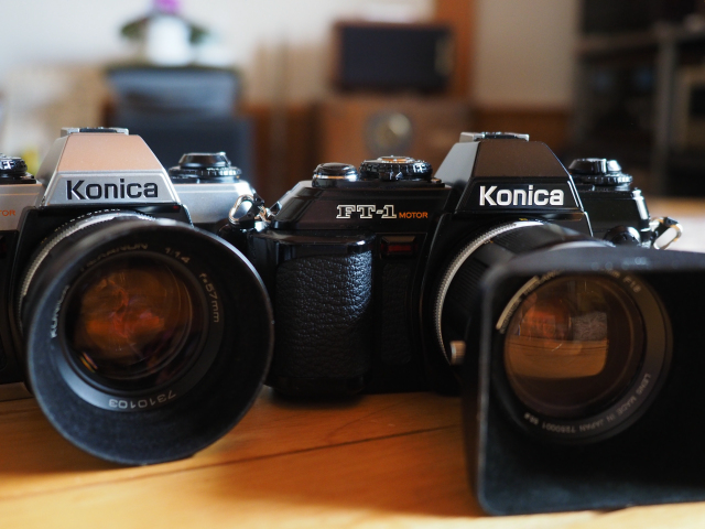 フォト・エッセイ 第九章 「コニカの光と影」 : JAZZの普段着写眞館