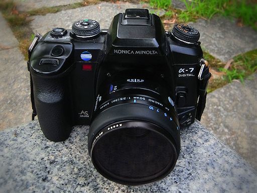 デジタル一眼レフ・クラッシックス（3）「α-7 Digital」 : 【匠の