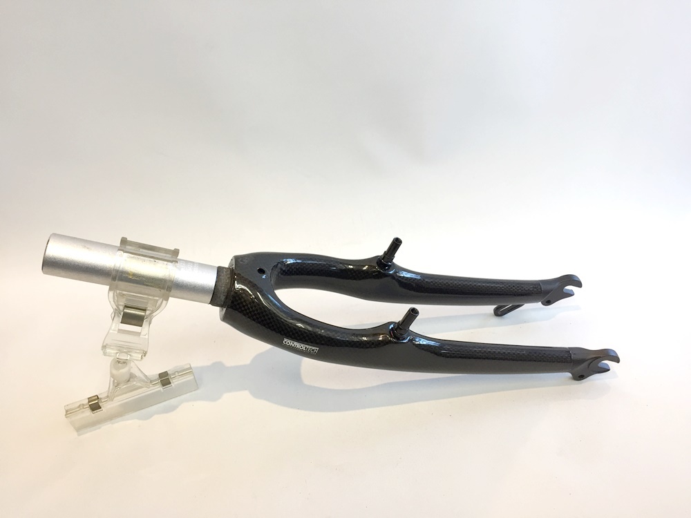 DAHON専用カーボンフォーク 2本入荷しました。CONTROLTECH : カル