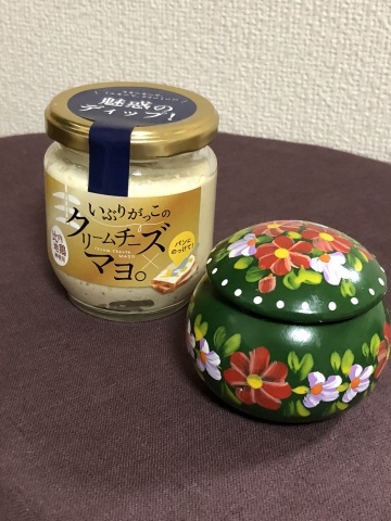 川連漆器 『すずらん蒔絵 本溜漆二段弁当箱』小判型 : 秋田 蕗だより