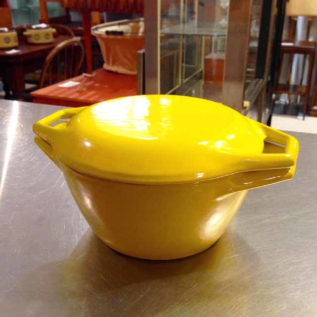 北欧デンマーク・COPCO社製 鋳鉄ホーロー 両手鍋 が入荷しました【目黒