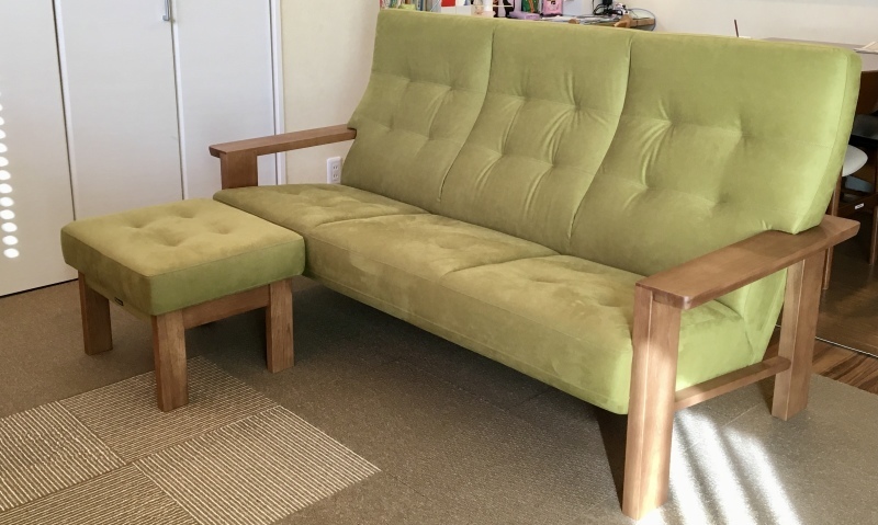 納品実例 カリモク家具 ソファWT36モデル : クリア家具合同会社