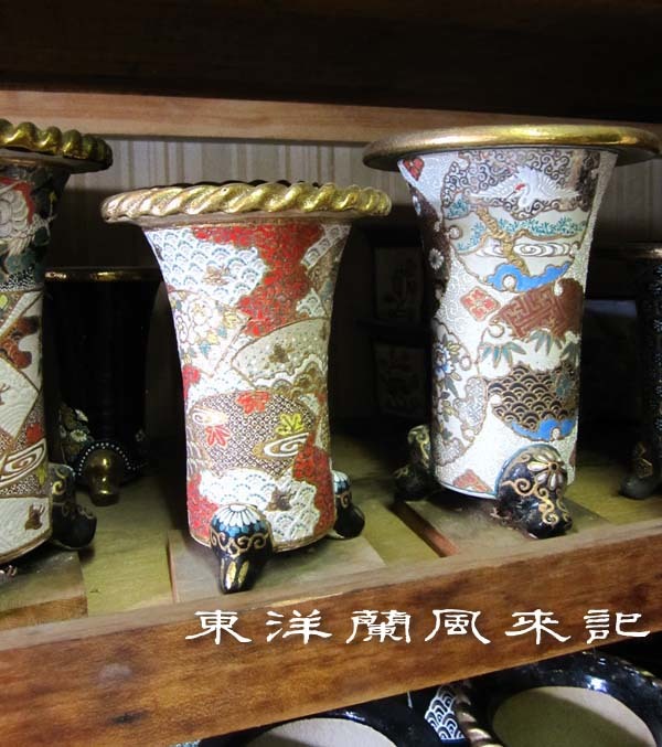 布施覚鉢製造終了 No．646 : 風来記 東洋蘭風来記 春蘭 中国春蘭