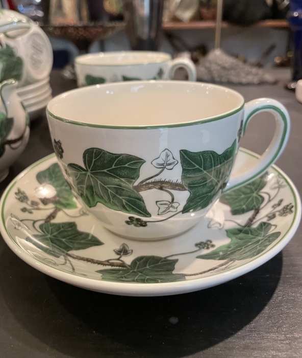 ウェッジウッド ナポレオンアイビー : Antiques&Junk RoseRing