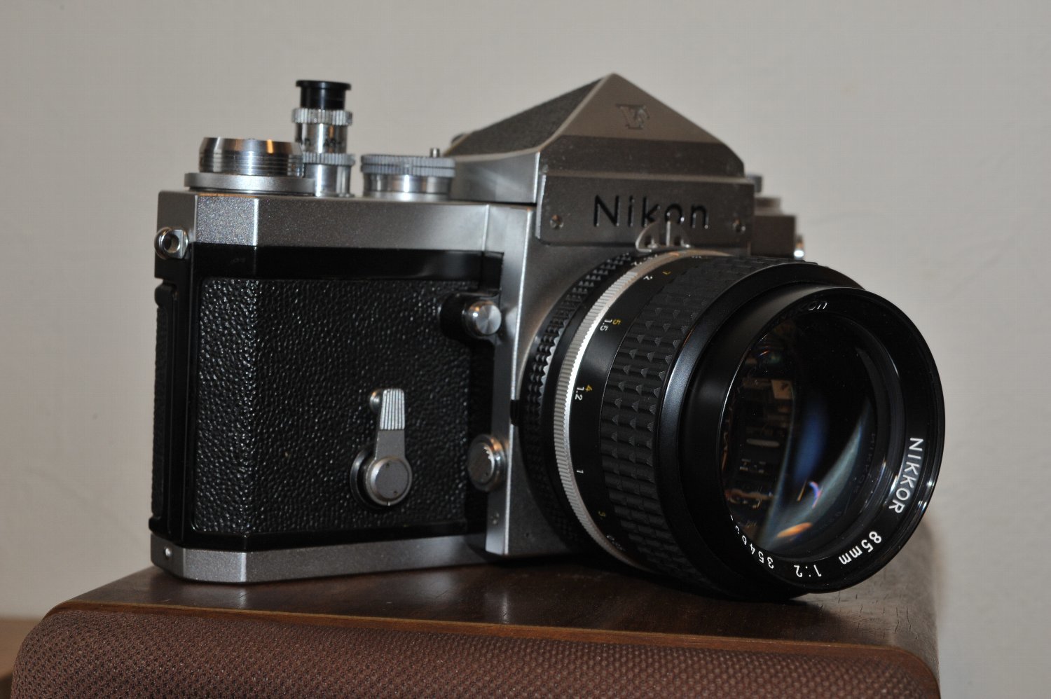 AiS Nikkor 85mm F2 で いろいろ : nakajima akira's photobook