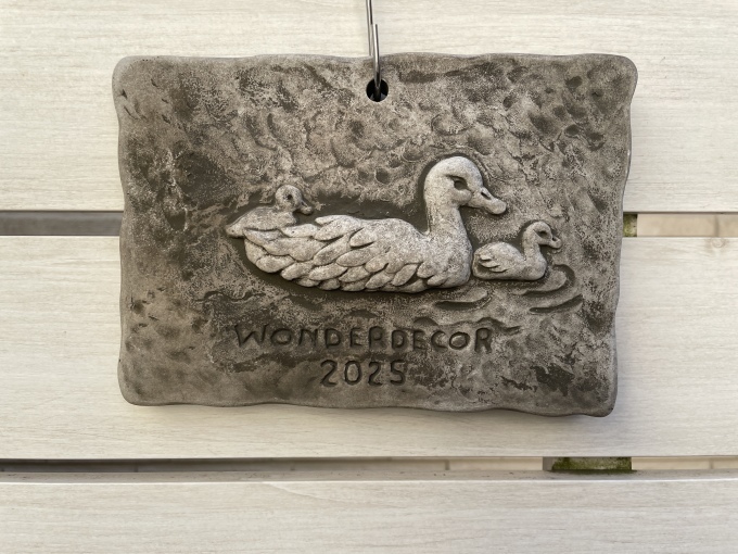 ワンダーデコールのイヤープレート2025とリフォーム計画の続き