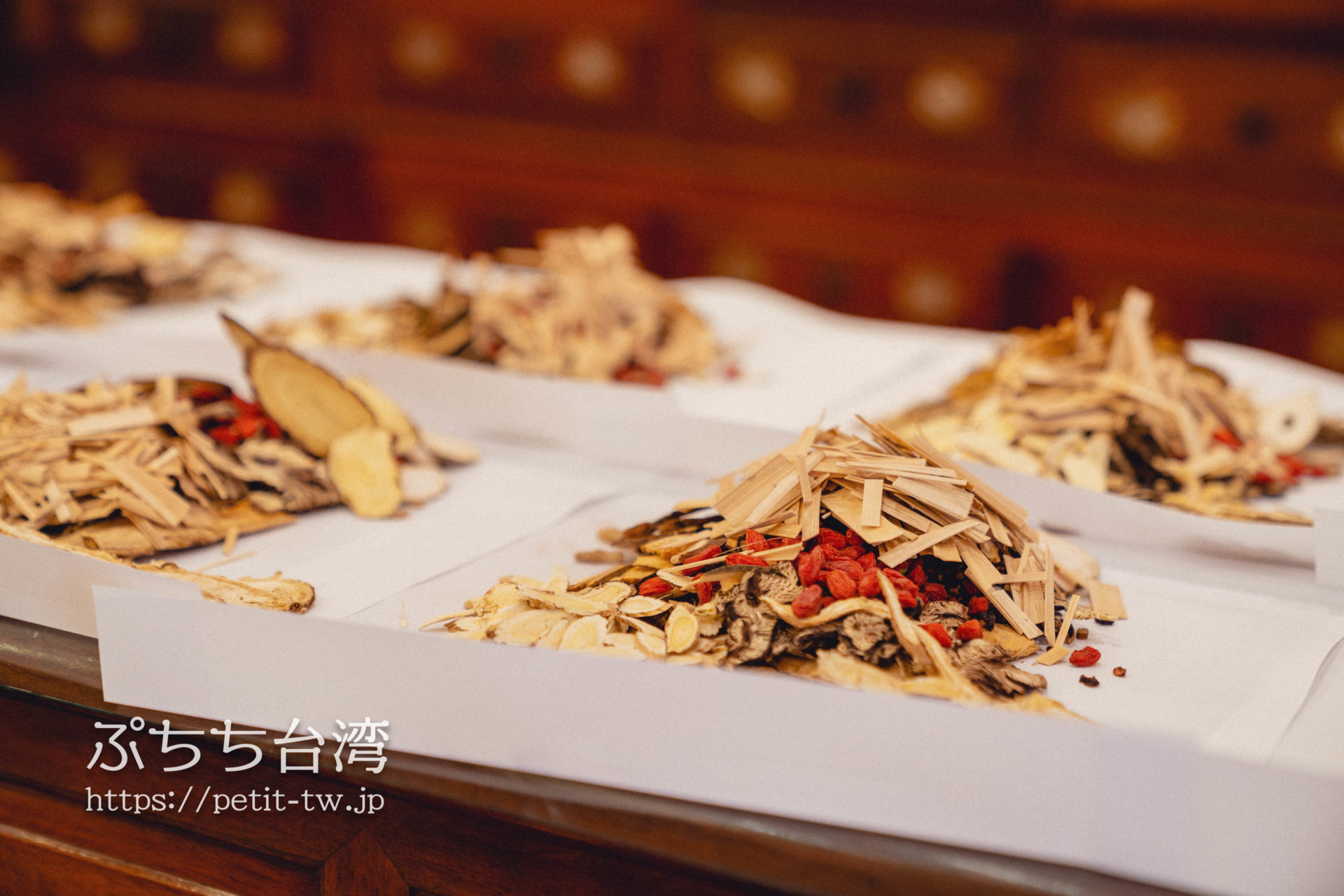 生元薬行 漢方の美白フェイスパックと石鹸をゲット！老舗の漢方薬局店