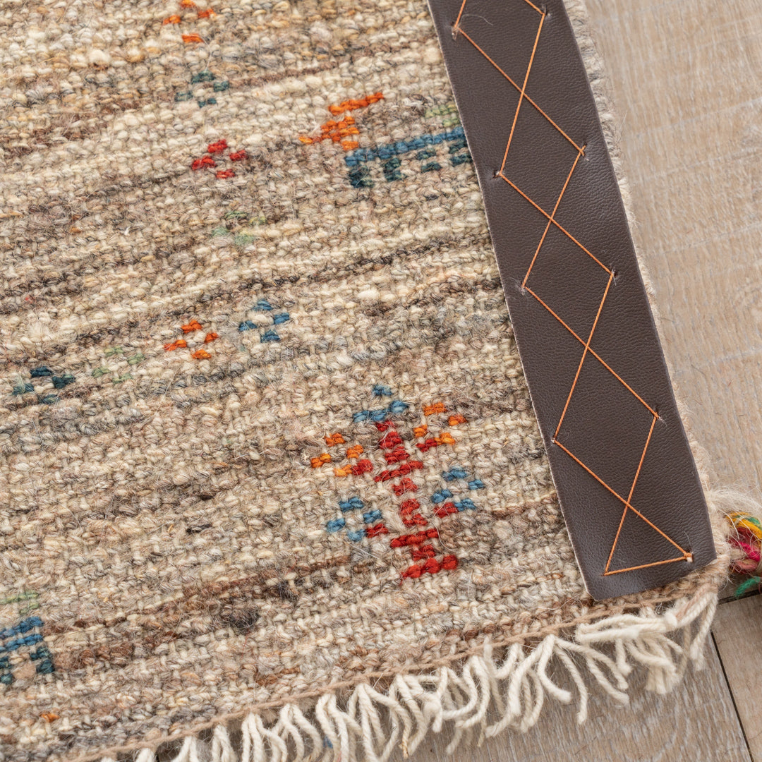 MS13866 ペルシャ手織りギャッベ 座布団 – Persiadirect