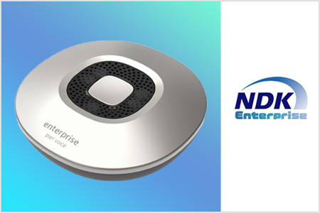 対面に特化した特殊指向性マイク。話者分離が可能な「対面マイク