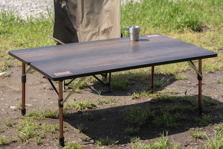 徹底レビュー】コールマンのバタフライテーブル！使用感や組み立てやす