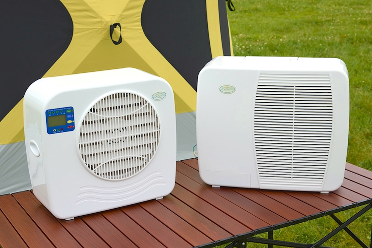 猛暑キャンプの救世主！静音＆高効率な「ポータブルクーラー」で熱帯夜