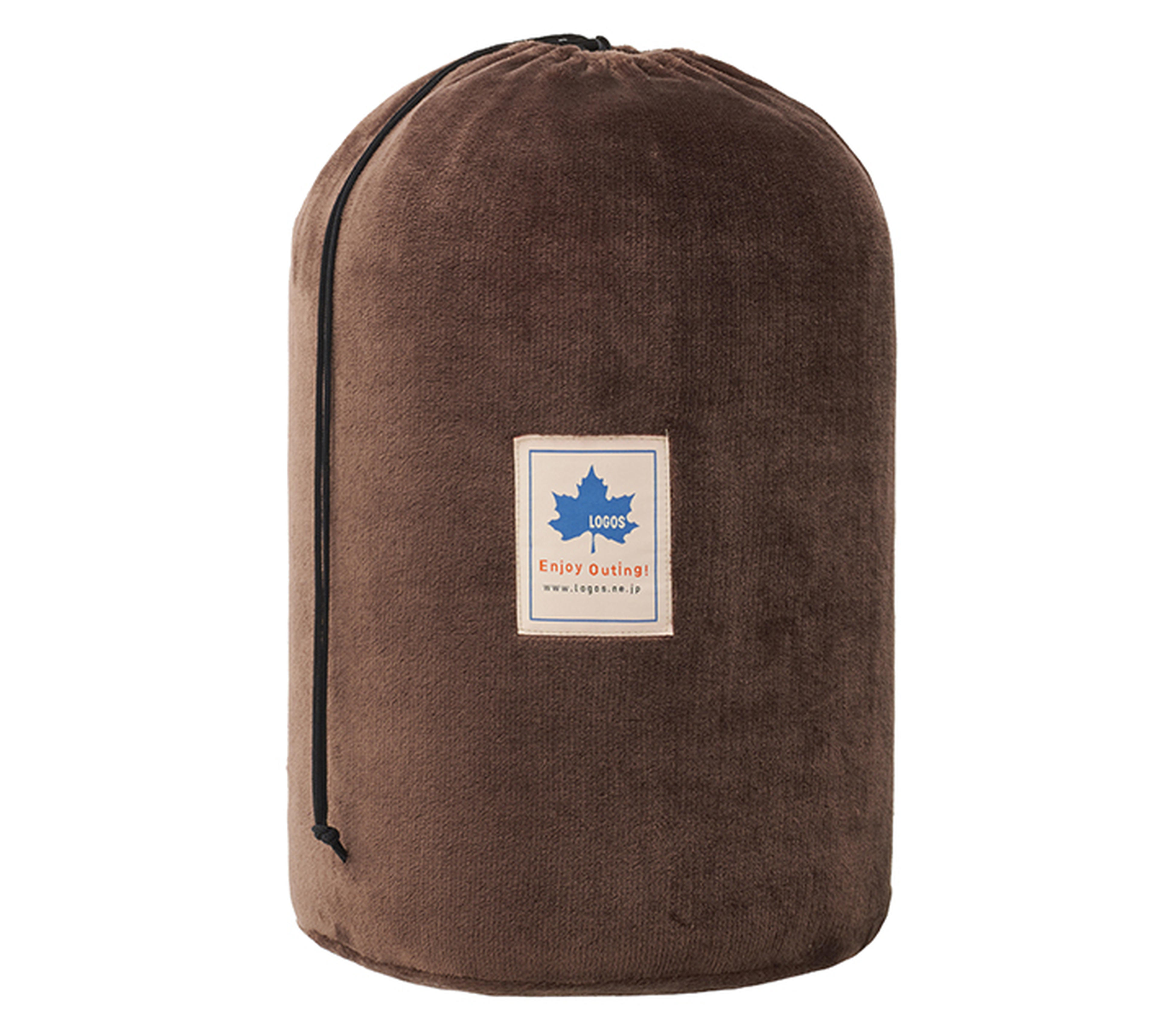 ロゴスの封筒型シュラフで過ごす暖かい夜！秋冬キャンプ向けの新作6種