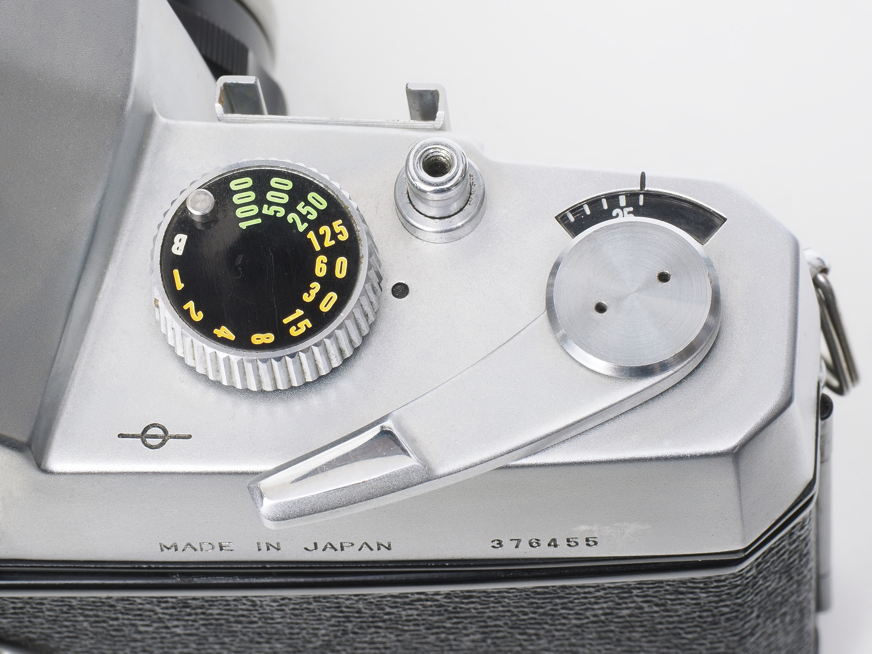 赤城耕一：第8回 ニコンらしさを感じない、これぞ、Fマウント一眼レフ