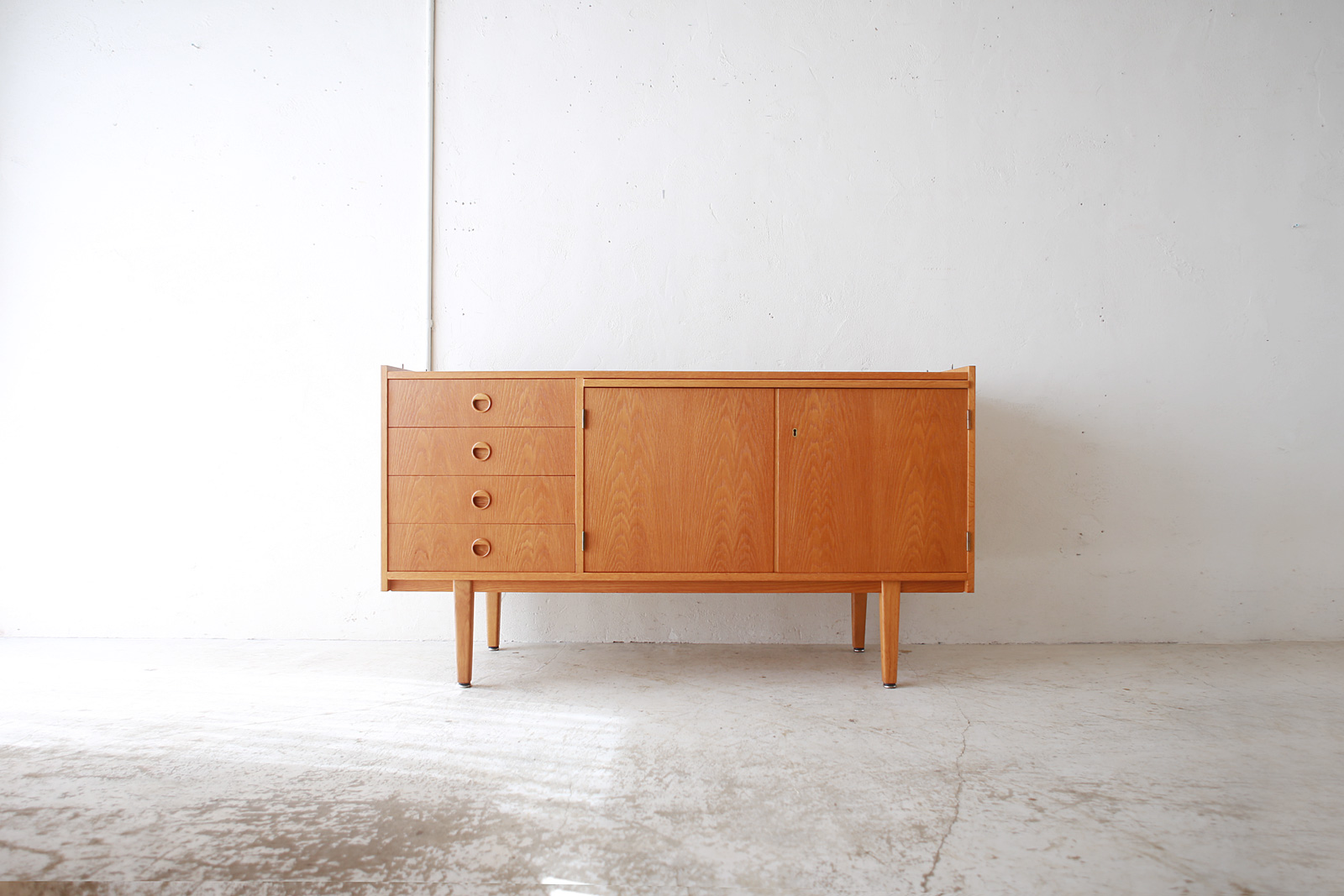 Open Shelf from Sweden | phono | 金沢 北欧 中古家具 / デンマーク