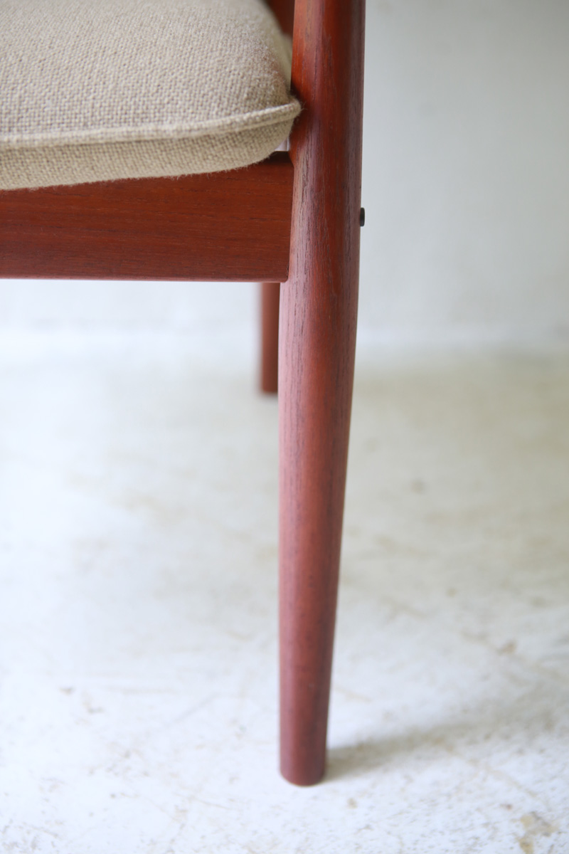 Arm Chair by Grete Jalk | phono | 金沢 北欧 中古家具 / デンマーク