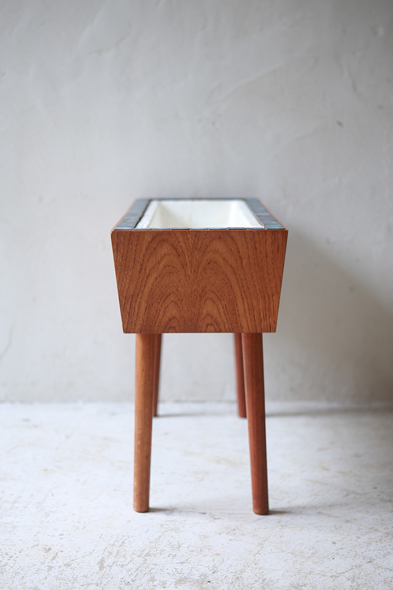 Tile top Planter Stand from Denmark (B) | phono | 金沢 北欧 中古
