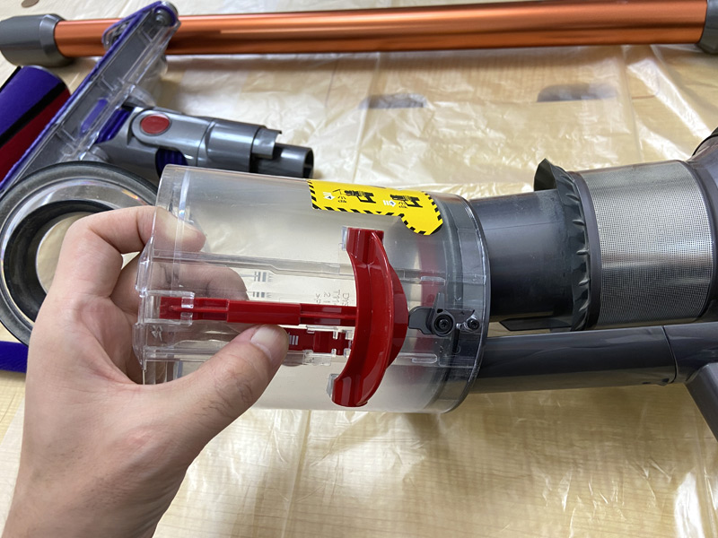 ダイソン掃除機】日々のお手入れ・メンテナンス方法を解説 | ピナイ