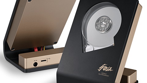 BUFFALO】創業 50 周年を記念する “スケルトン ハード ディスク HD