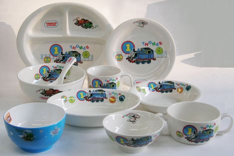 機関車トーマスのランチグッズと食器 全品特価で通販 ＜ 【山口陶器店