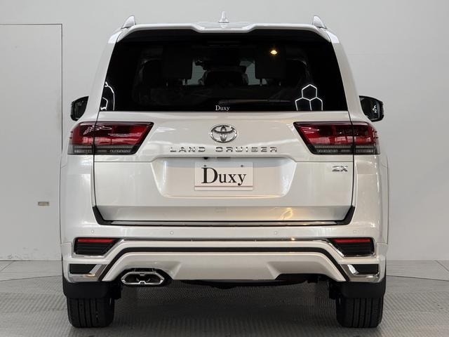 TOYOTA LAND CRUISER ZX | 2026 | PEARL WHITE | 8 km | details