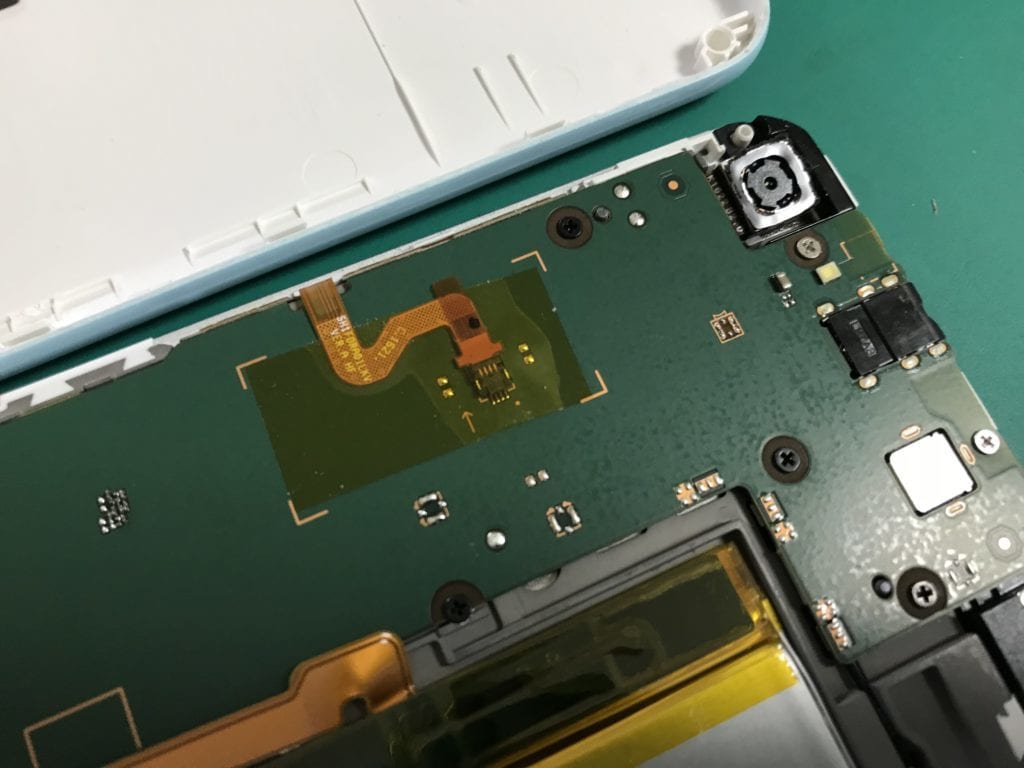 Huawei Qua tab 02” 液晶画面の交換修理 | 苫小牧パソコン修理専門店