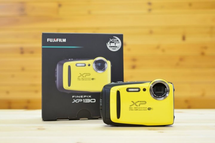 防水カメラFUJIFILM FinePix XP130を前機種やライバル機と比較しながら