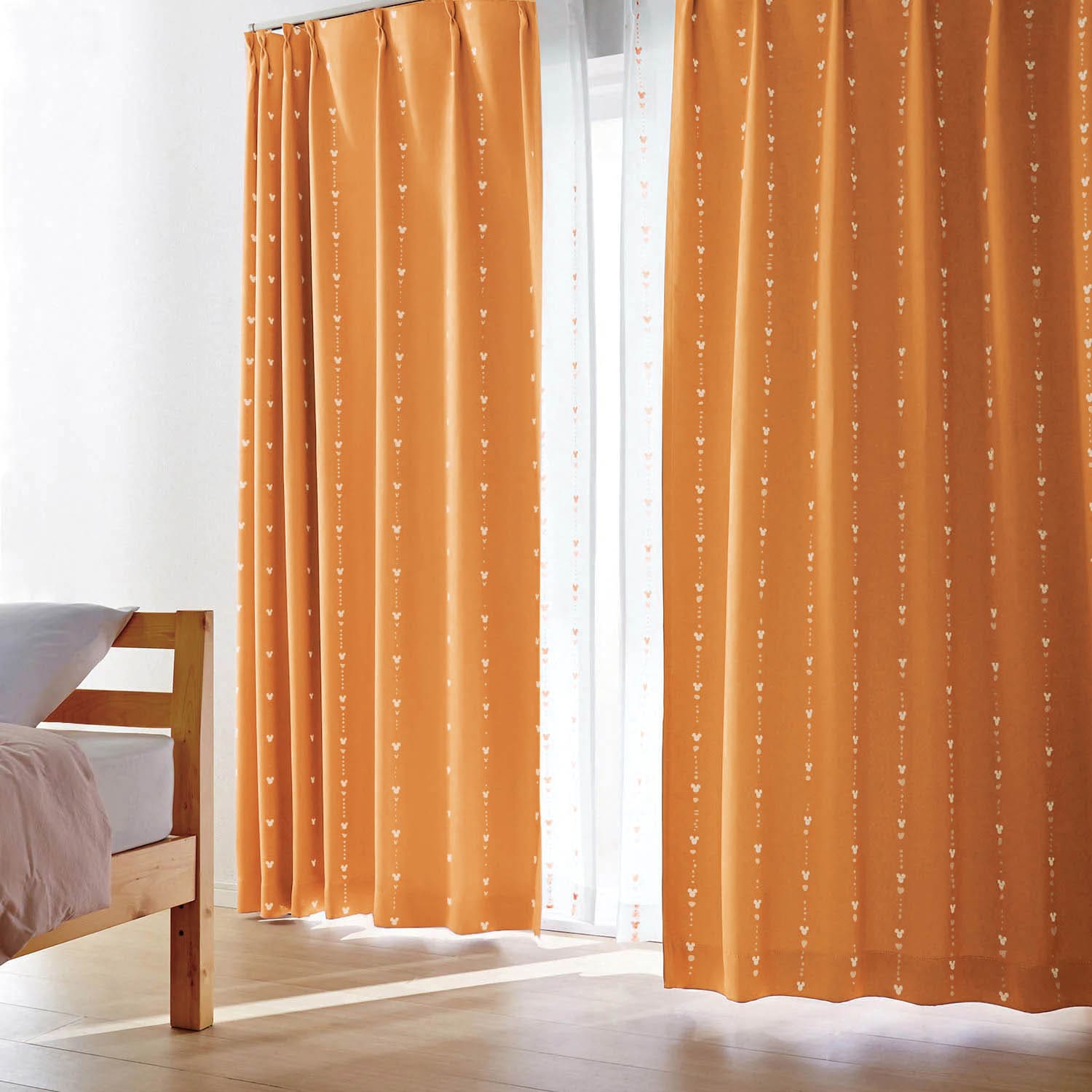 遮光カーテン＆UVカット・ミラーレースカーテンセット「ミッキー