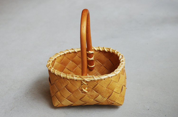Bror / 白樺 根かがりハンドルバスケット / S | Piröleikki