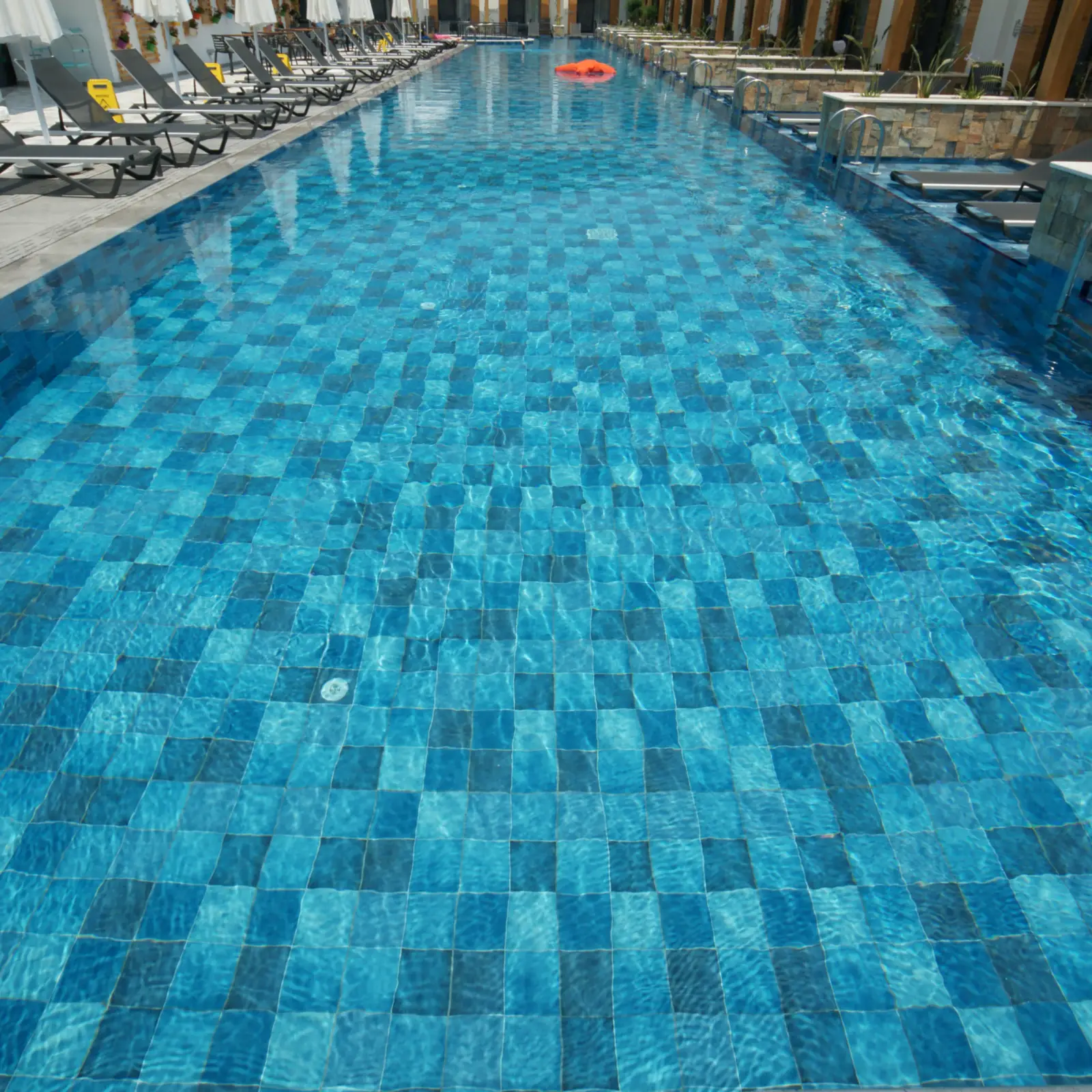 Serapool Piazza Cobalt Havuz Seramiği - 33x66 cm