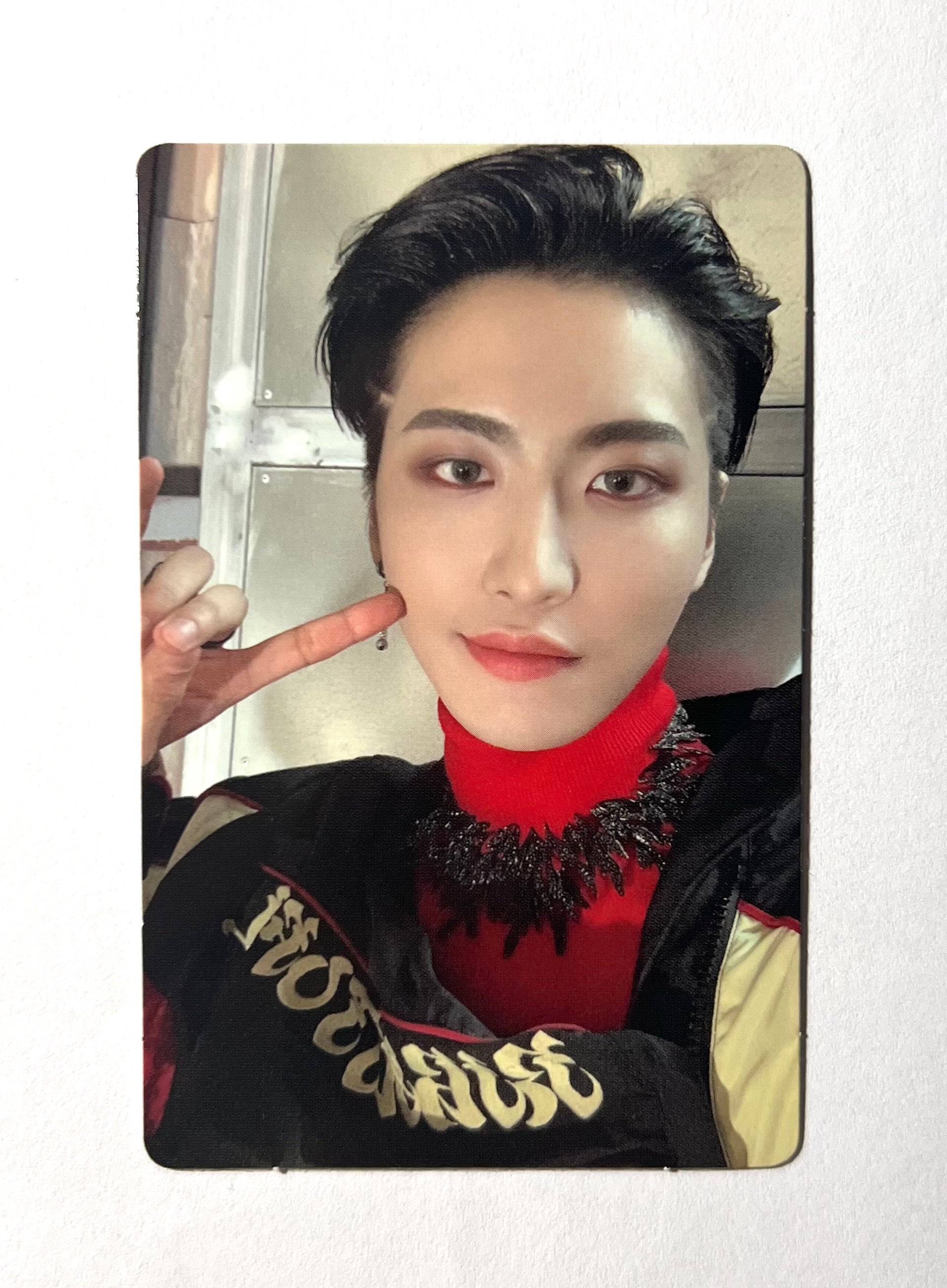 K-pop Ateez The World Ep. 1 : Movement Digipack Ver. PARK SEONGHWA