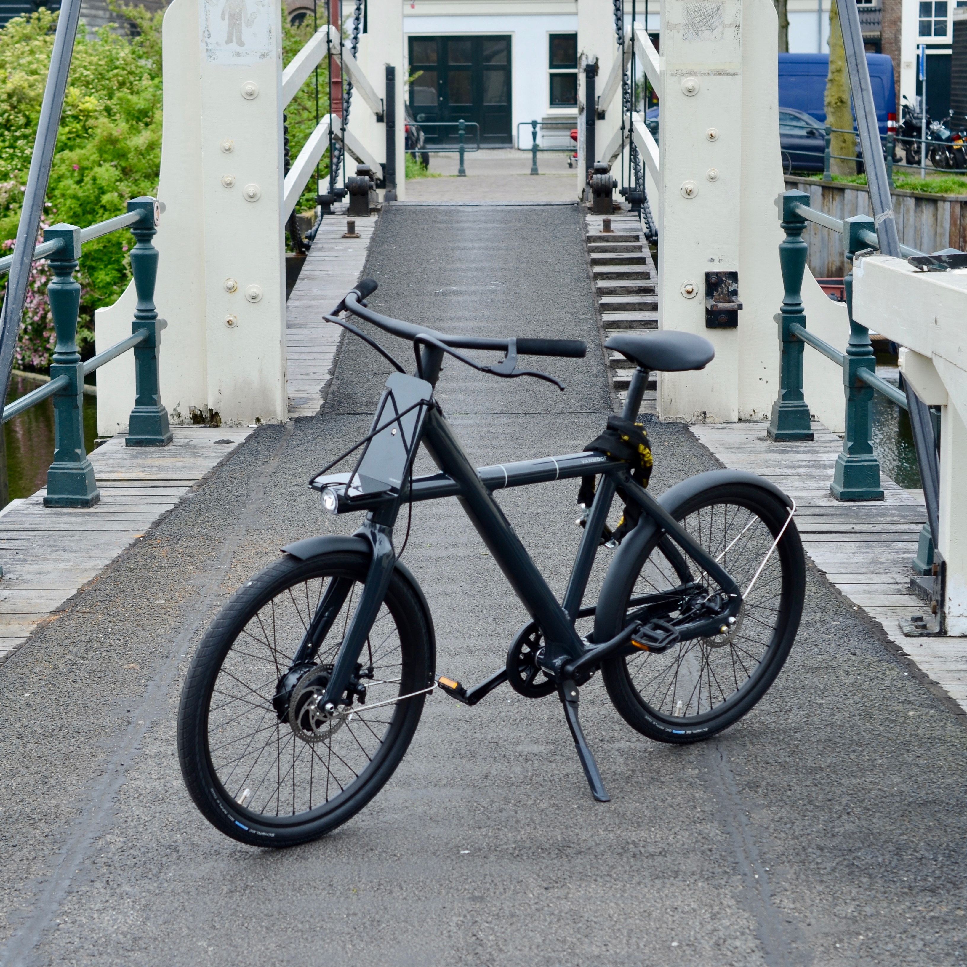 VanMoof Electrified X2 e-bike review: a shareable obsession | The