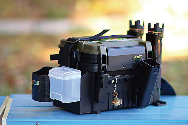 メイホー『VS-7055N』タックルボックスをお子様向けにエリアトラウト