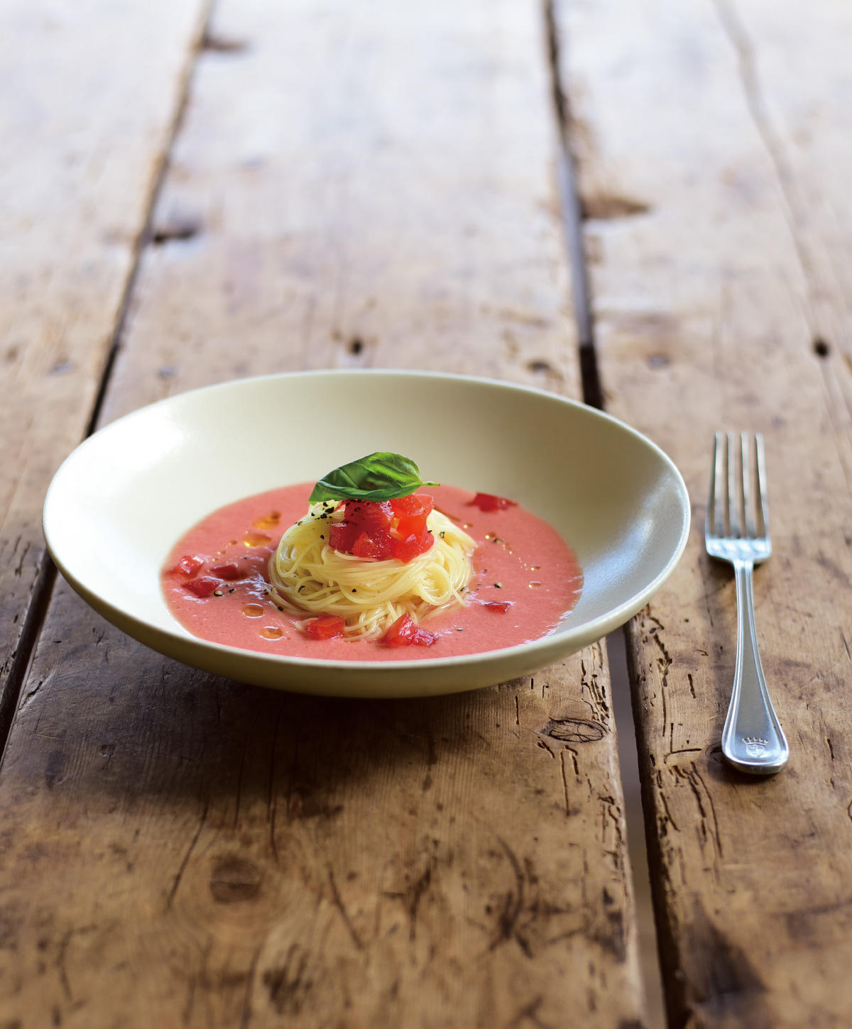 皿・プレート :: カレー皿・パスタ皿 :: パレット 230オーバルボール