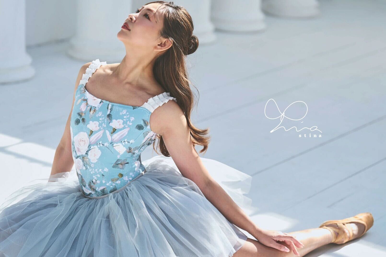 stina / TOPページ