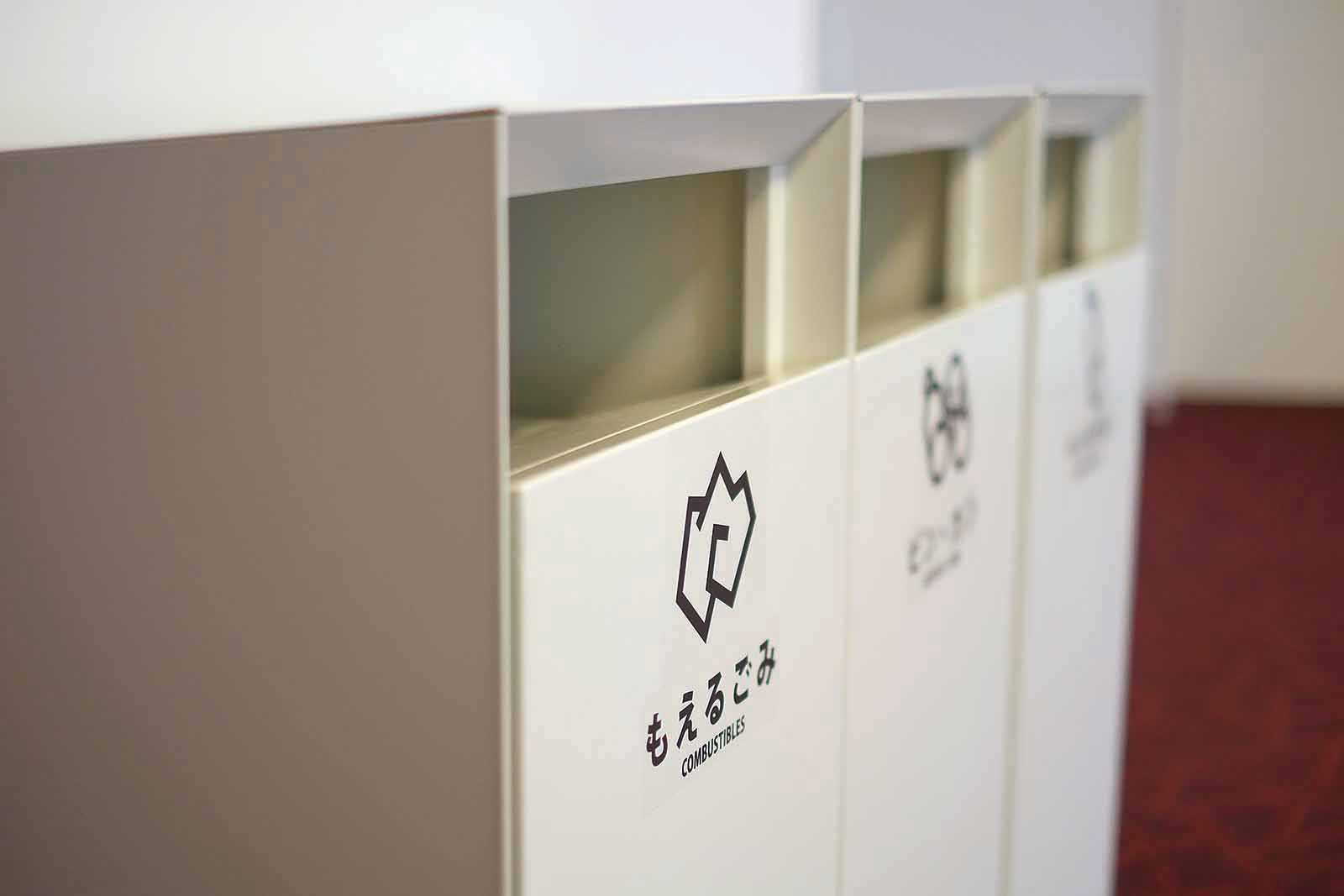 山崎産業株式会社｜ダストボックスHP NK-4052 W