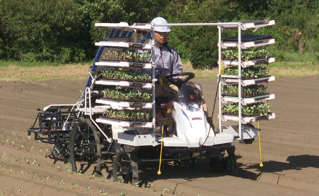 操作性・快適性 | 乗用型全自動野菜移植機PVDR20A,RSA［2条］ | 商品