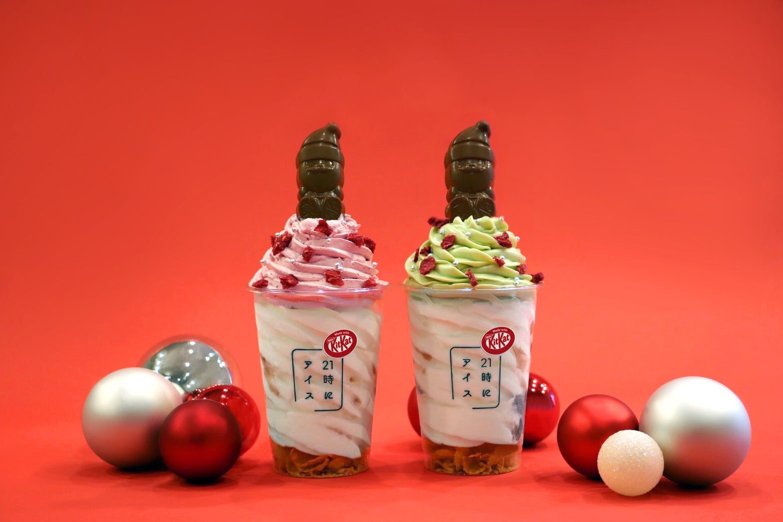 夜アイス専門店”21時にアイス”と”サンタ型キットカット”の