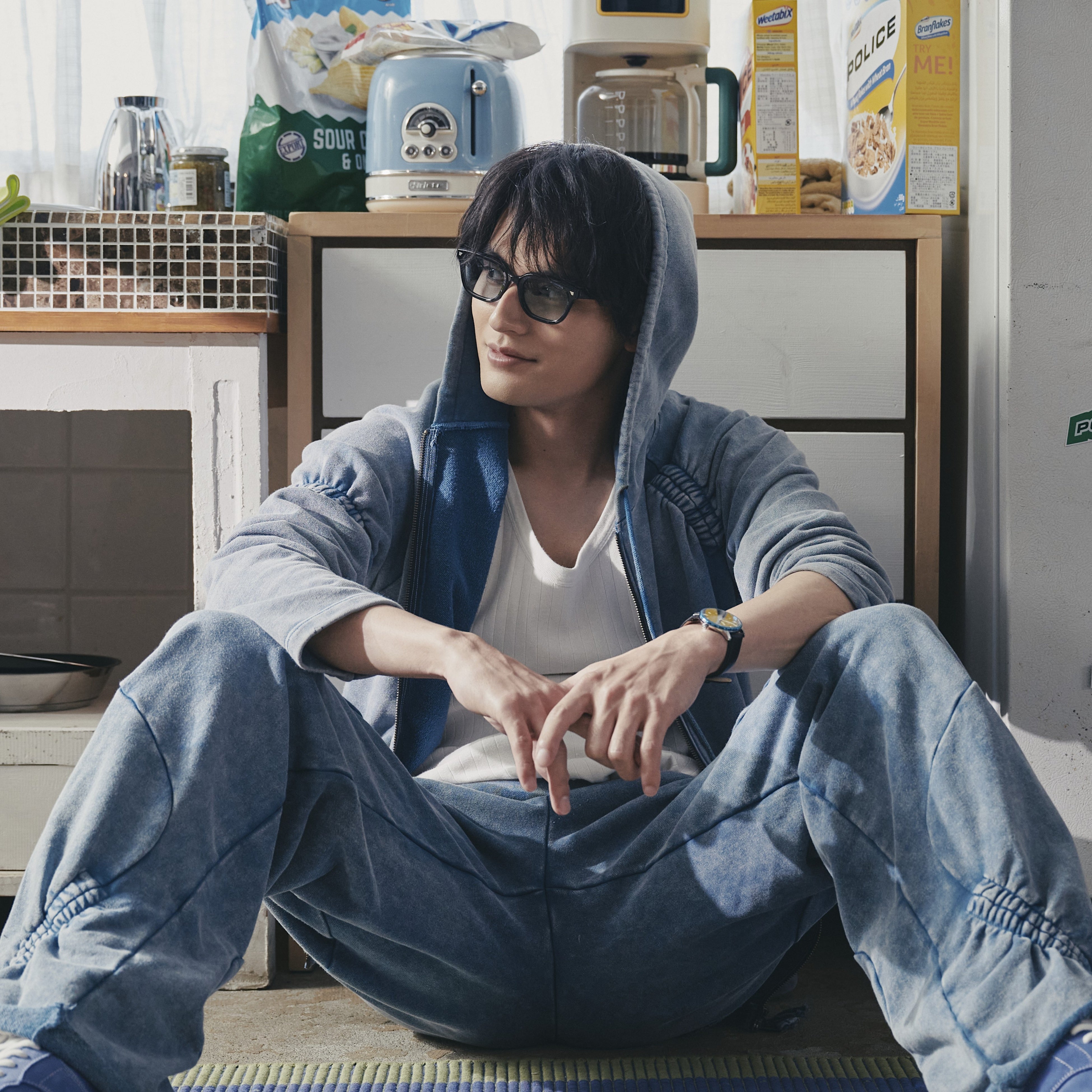 POLICE〈ポリス〉が2025年夏のキャンペーンビジュアルを公開